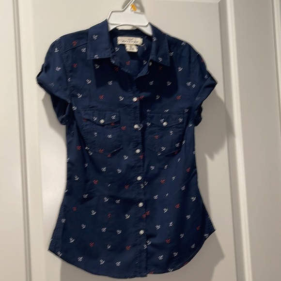 L.O.G.G. By H&M Button Down Shirt. - Picture 5 of 6